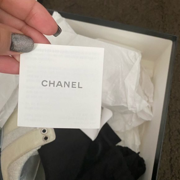 Chanel sneakers - Picture 3 of 7